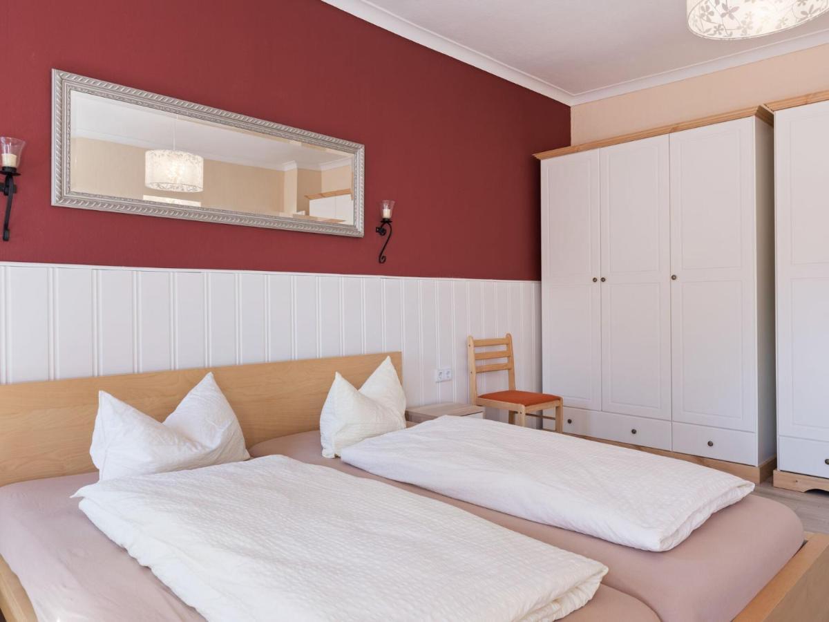 Elegant Apartment With Garden In Gingst Екстер'єр фото