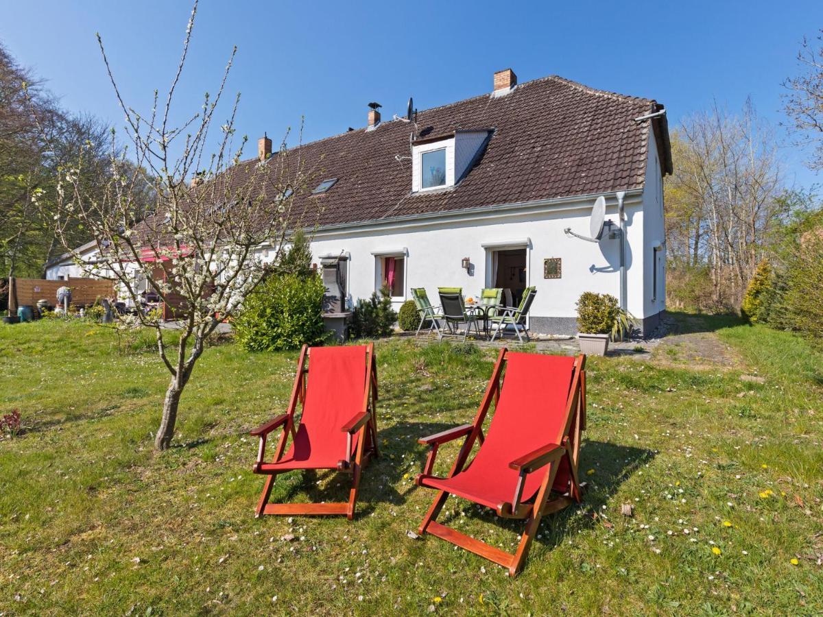 Elegant Apartment With Garden In Gingst Номер фото